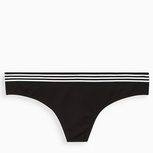 Torrid | SEAMLESS SMOOTH MID-RISE THONG SPORTY PANTY
